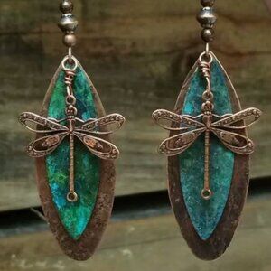 🦋 Dragonfly Earrings - Bronze-Plated Alloy